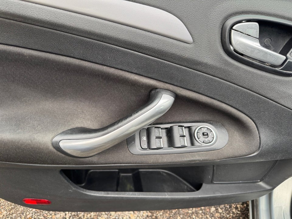 Ford Mondeo 2,0 Trend stc. 5d