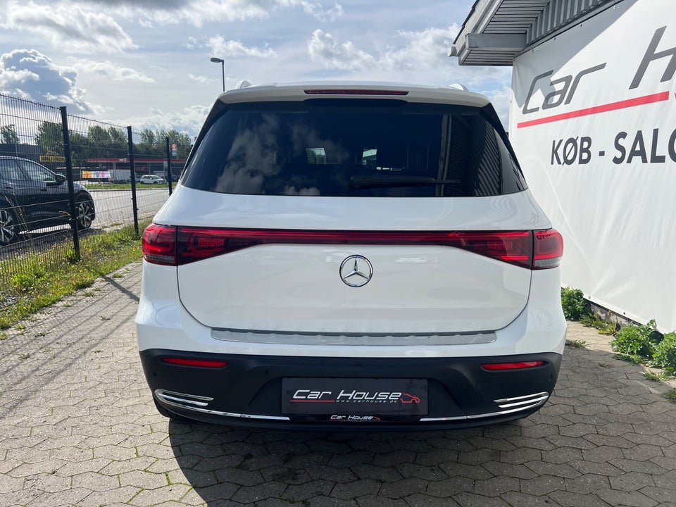 Mercedes EQB250 Progressive 5d