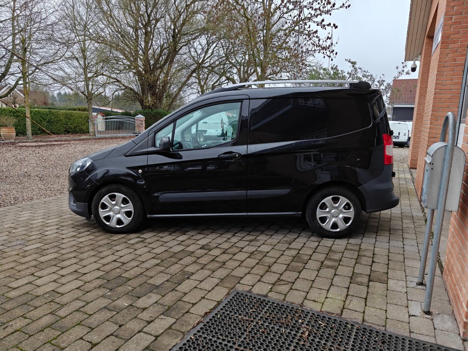 Ford Transit Courier 1,5 TDCi 100 Trend Van 4d