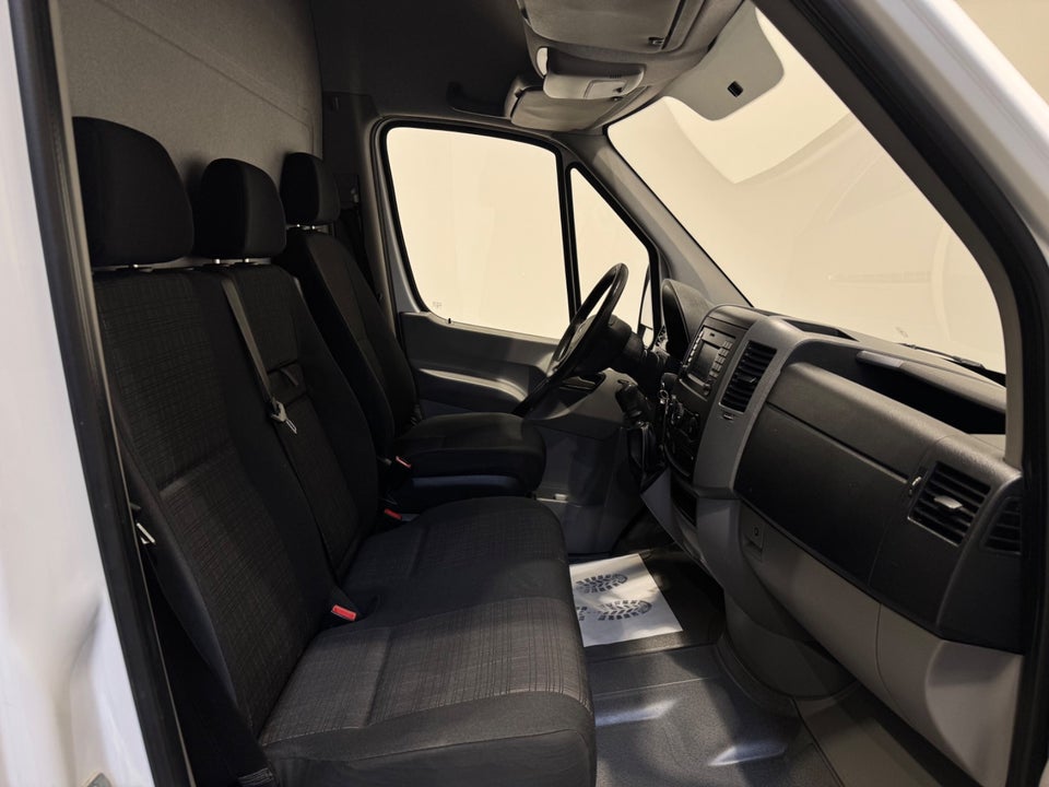 Mercedes Sprinter 316 2,2 CDi R2 Kassevogn 5d