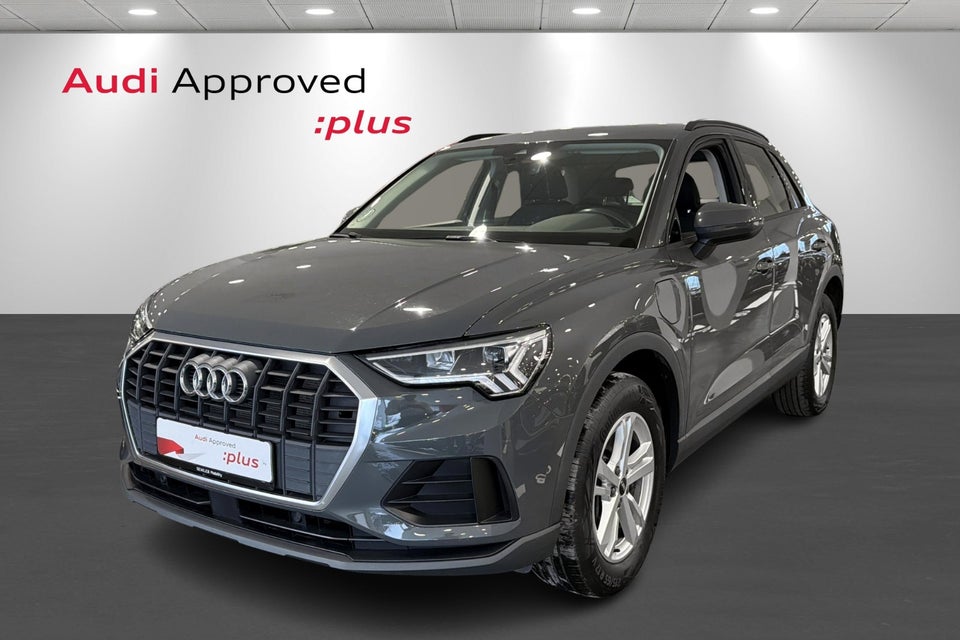Audi Q3 45 TFSi e Attitude plus S-tr. 5d