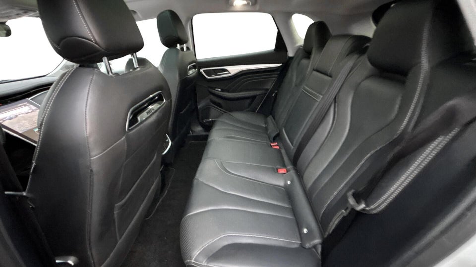 MG Marvel R Performance 5d