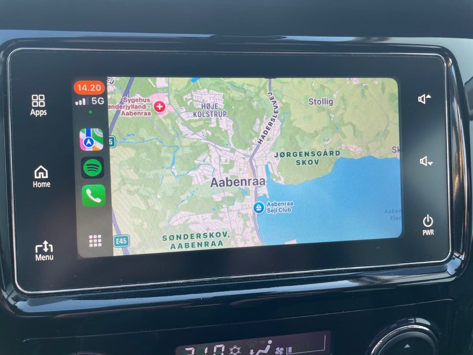 Mitsubishi L200 2,4 DI-D 181 Instyle Db.Kab aut. 4d