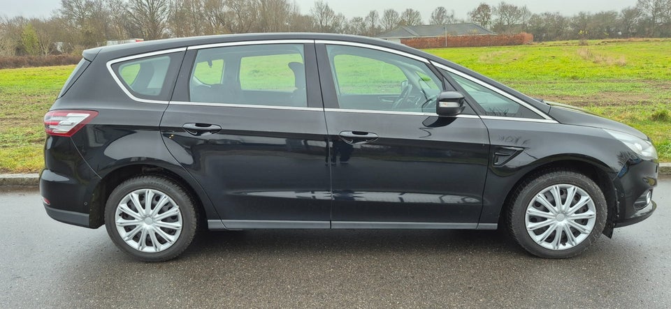 Ford S-MAX 2,0 TDCi 180 Titanium aut. 5d