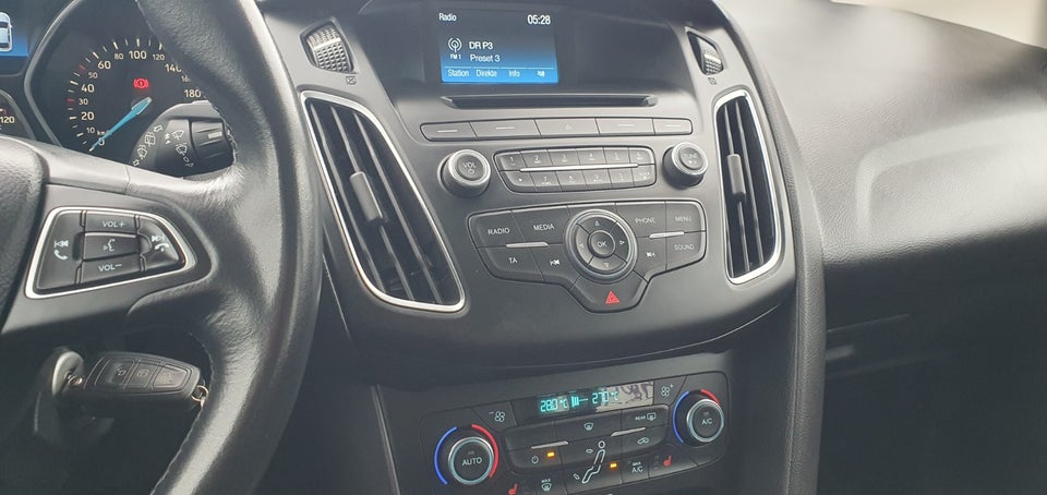 Ford Focus 1,0 SCTi 100 Business stc. 5d