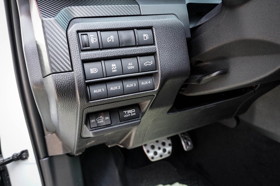 Toyota Tacoma 2,4 Hybrid TRDPro aut. 4x4 4d