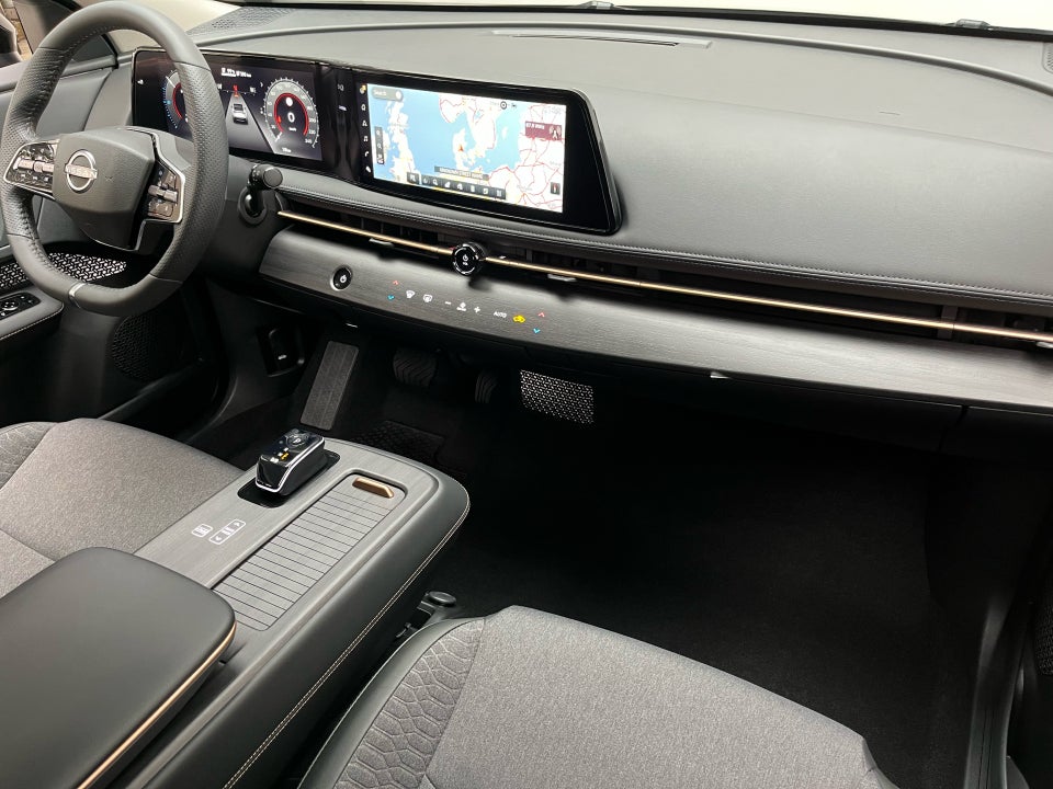 Nissan Ariya 87 Advance 5d