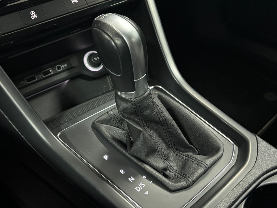 VW Touran 1,6 TDi 115 Comfortline DSG 7prs 5d