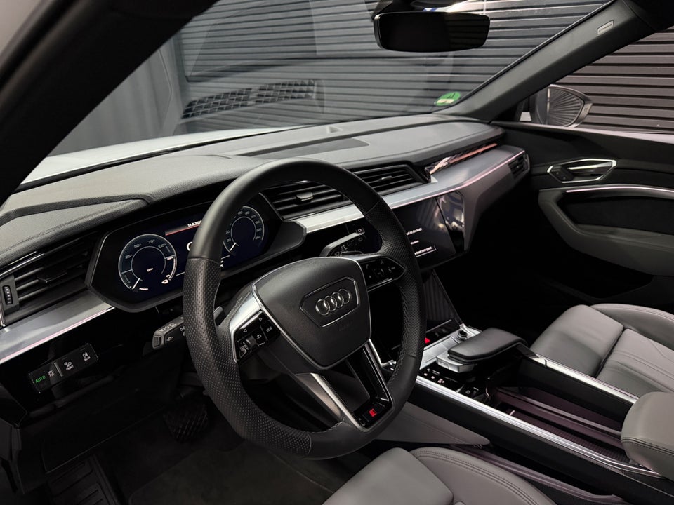 Audi e-tron 55 Advanced quattro 5d