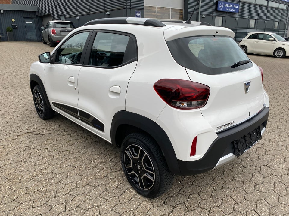 Dacia Spring Comfort+ 5d