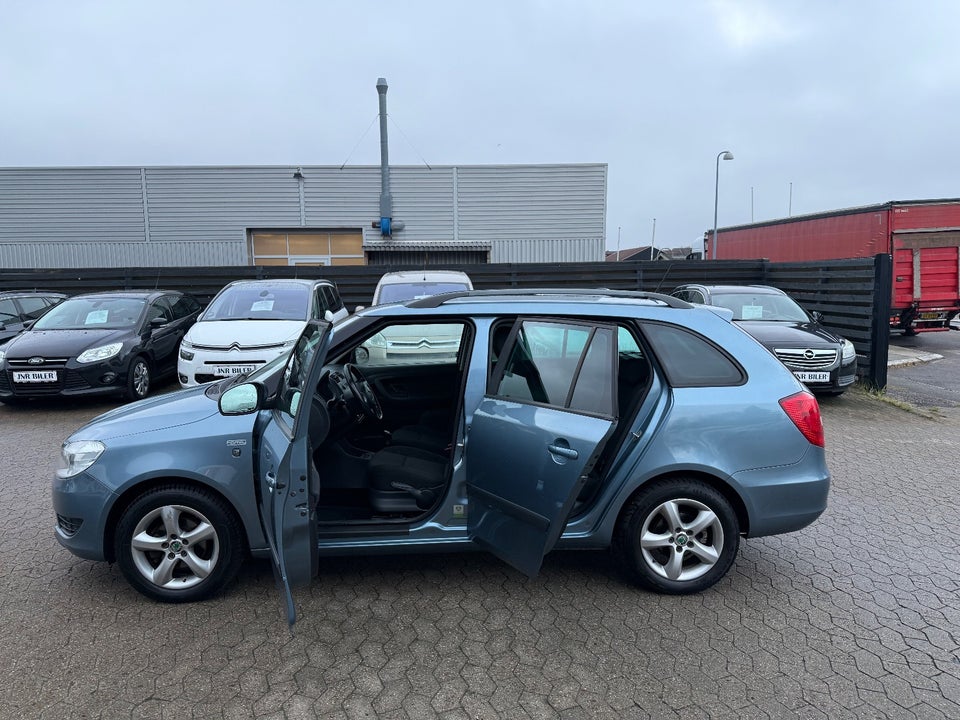 Skoda Fabia 1,2 6V Active Combi 5d