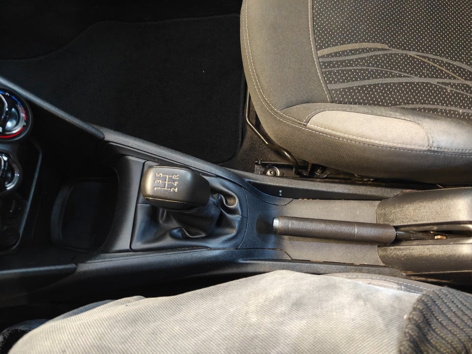 Peugeot 208 1,6 e-HDi 92 Active 3d