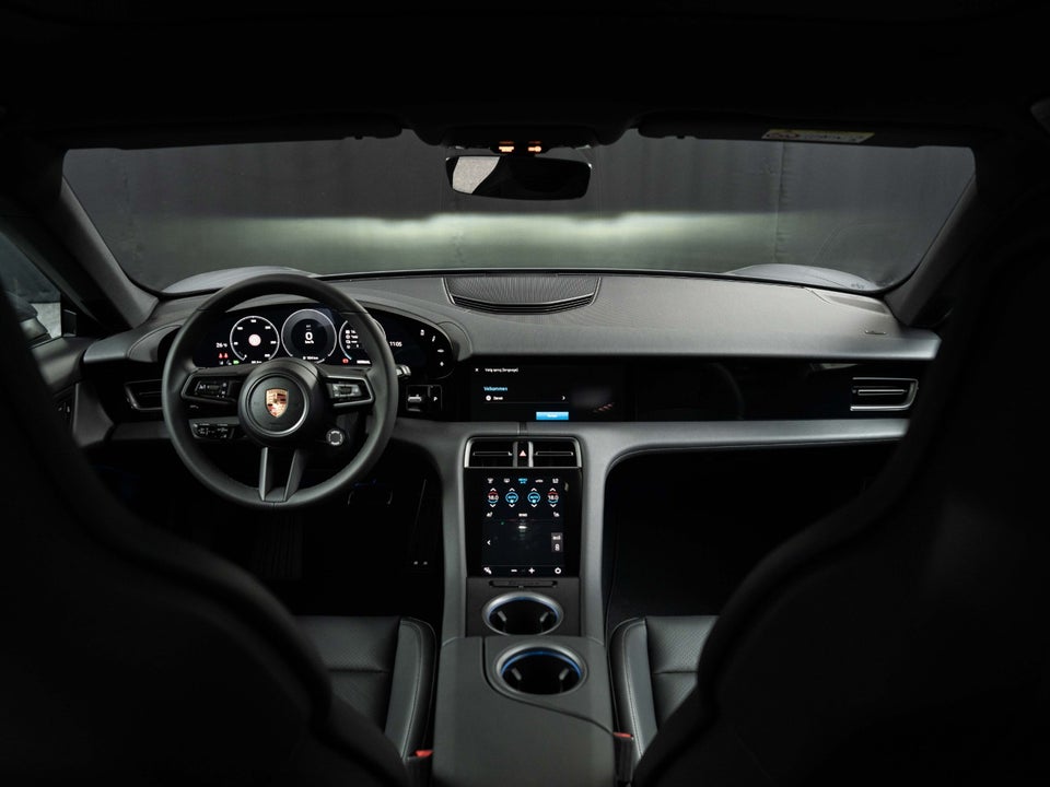 Porsche Taycan 4 Performance+ Cross Turismo 5d