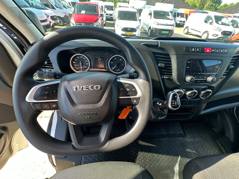 Iveco Daily 3,0 35S18 12m³ Van AG8