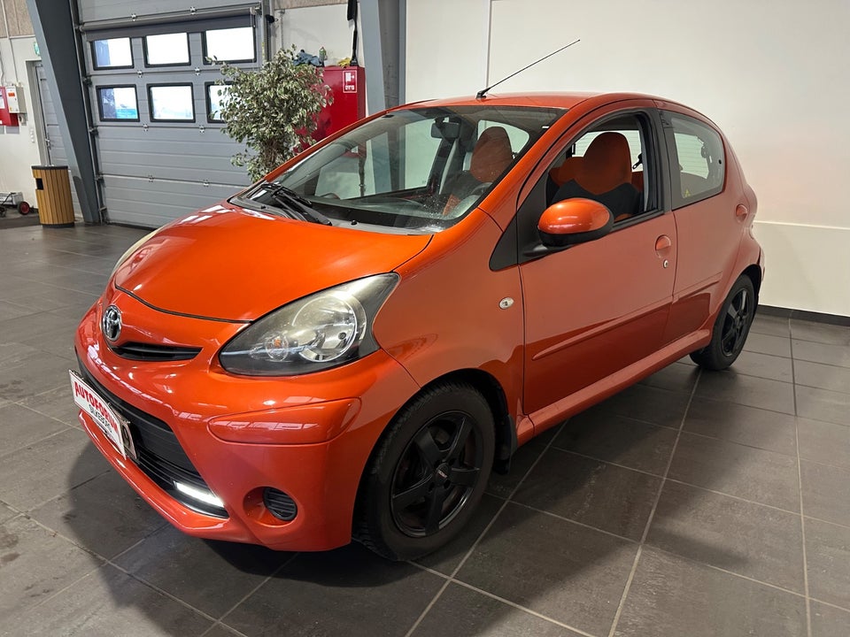 Toyota Aygo 1,0 VVT-i T2 Air Spice Edition 5d