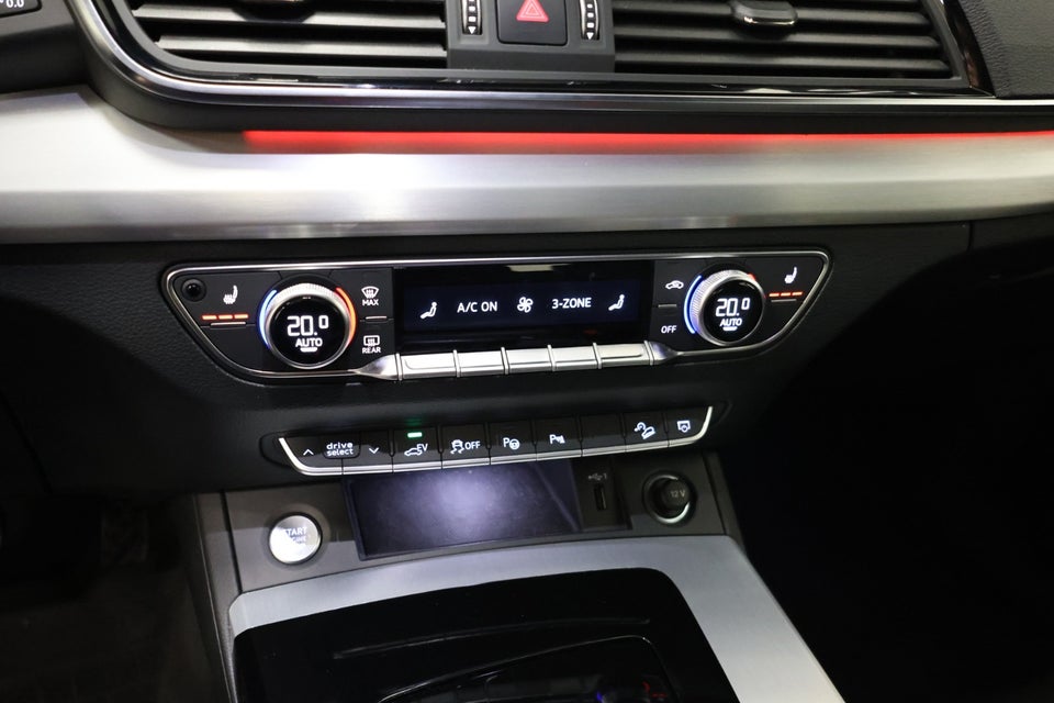 Audi Q5 50 TFSi e S-line quattro S-tr. 5d