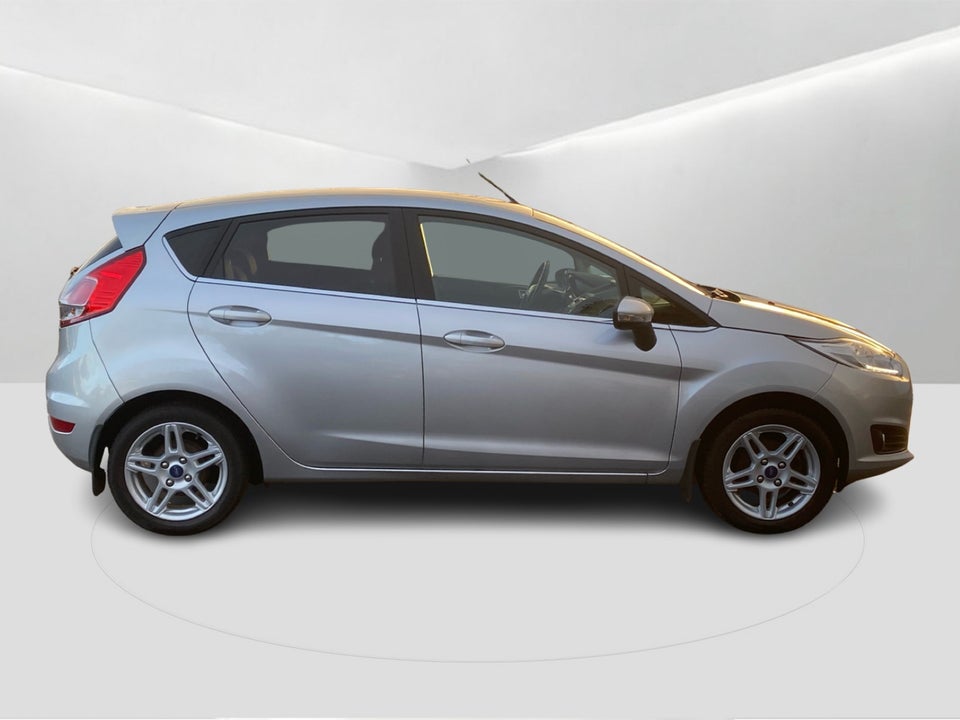 Ford Fiesta 1,0 SCTi 100 Titanium 5d