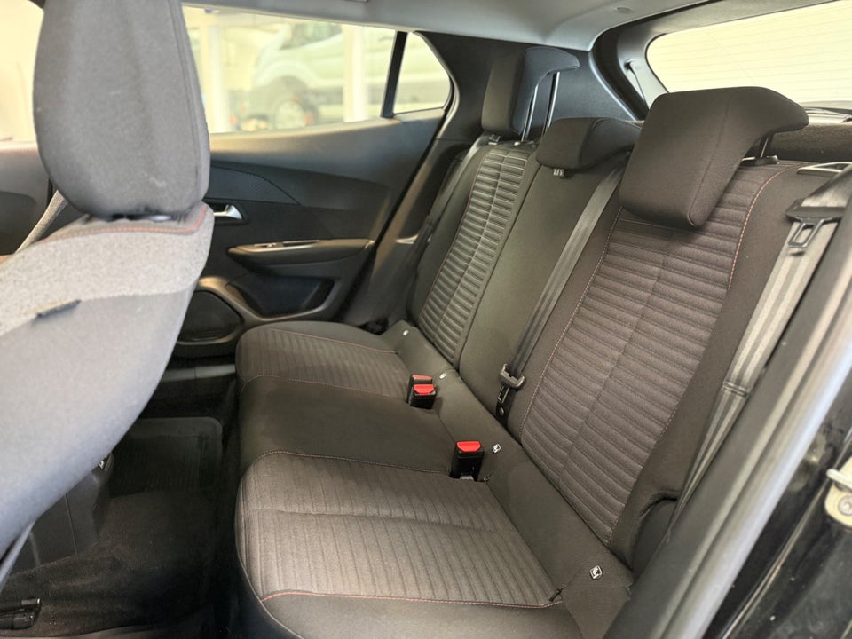 Peugeot e-2008 50 Active Pack 5d