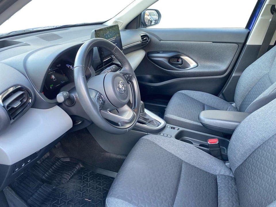 Toyota Yaris Cross 1,5 Hybrid Active Tech e-CVT 5d