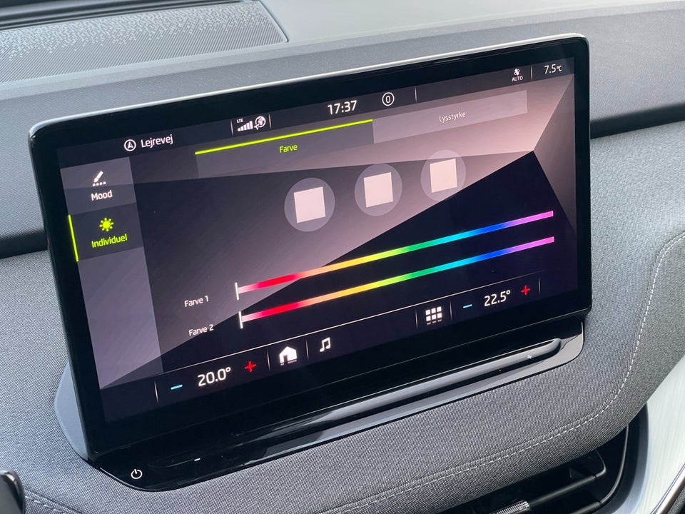 Skoda Enyaq 50 iV 5d