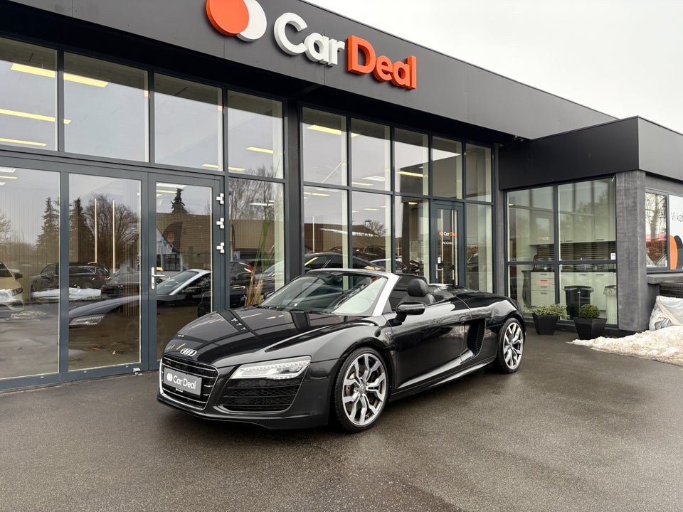 Audi R8 5,2 FSi Spyder quattro S-tr. 2d