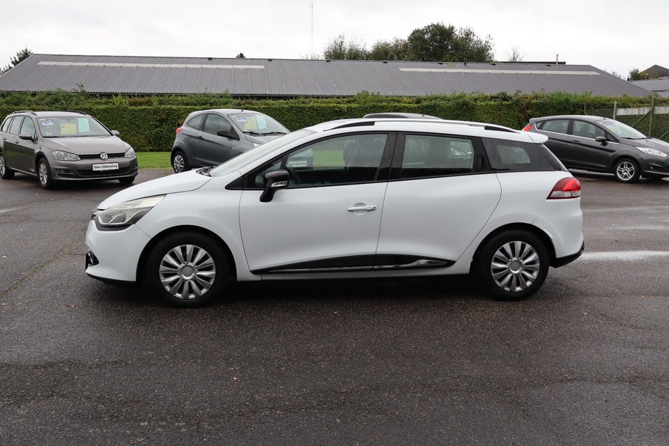 Renault Clio IV 0,9 TCe 90 Expression Sport Tourer 5d