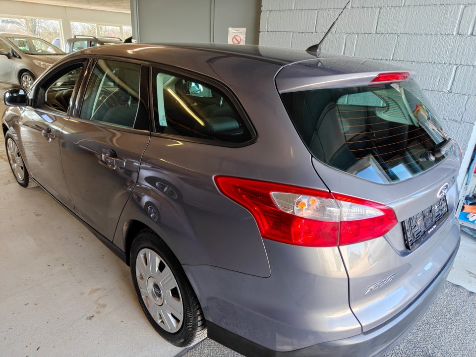 Ford Focus 1,0 SCTi 100 Edition stc. ECO 5d