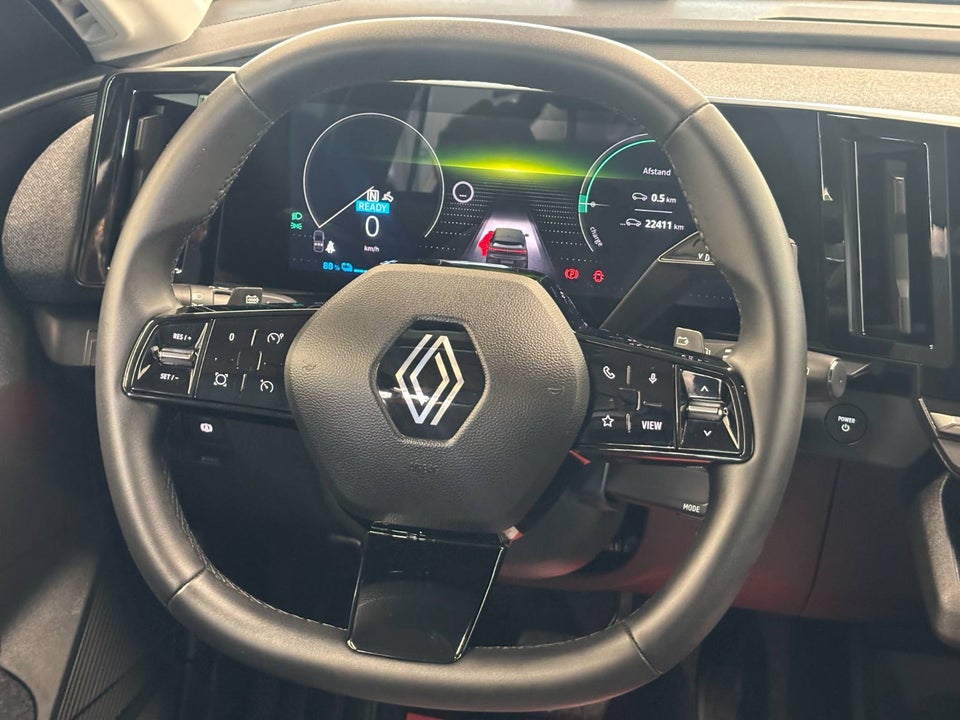 Renault Megane E-Tech 40 Equilibre 5d