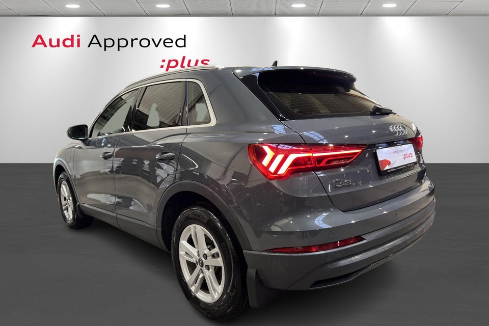 Audi Q3 45 TFSi e Attitude plus S-tr. 5d