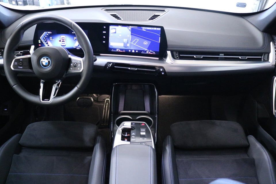 BMW iX1 eDrive20 M-Sport Pro 5d