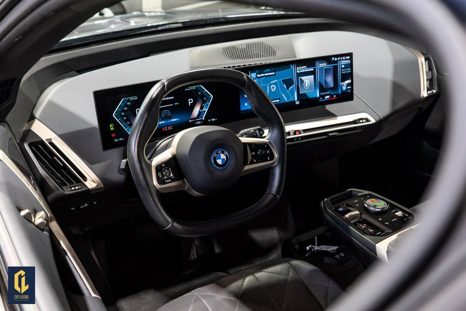 BMW iX xDrive40 Fully Charged 5d