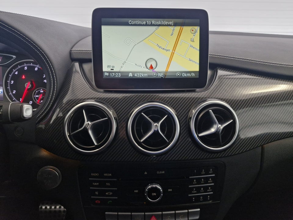 Mercedes B180 1,6 AMG Line aut. 5d