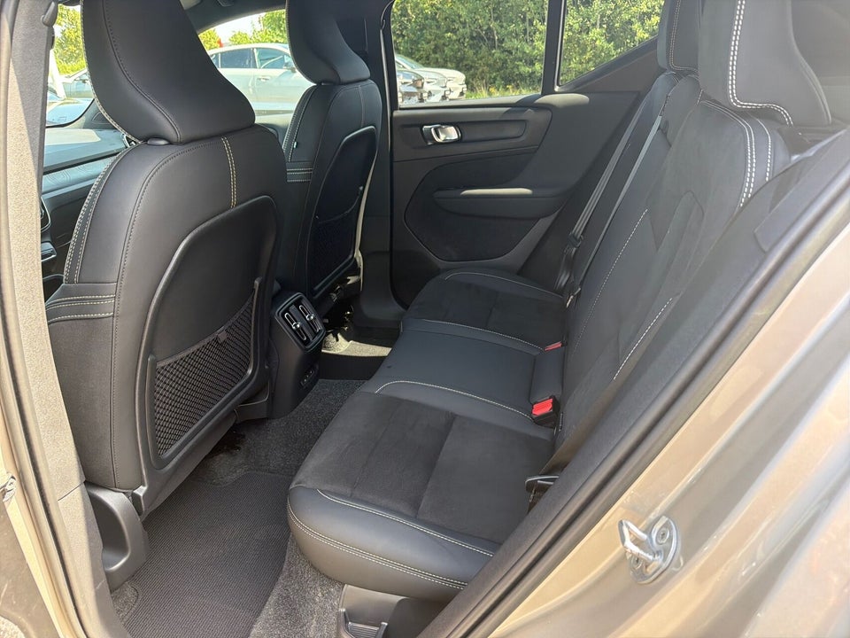 Volvo XC40 P6 ReCharge Plus 5d
