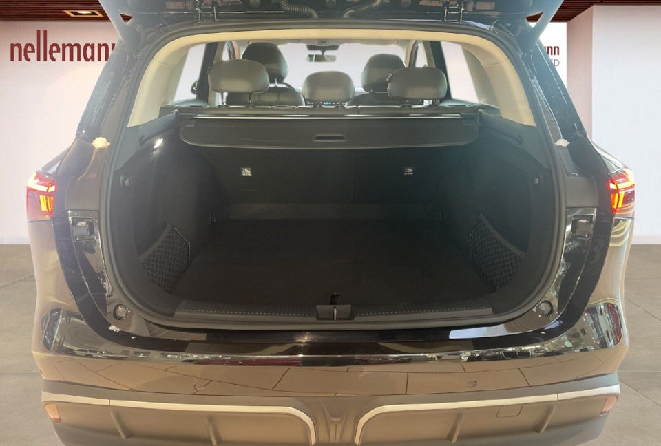 MG MGS6 77 Luxury Performance AWD 5d