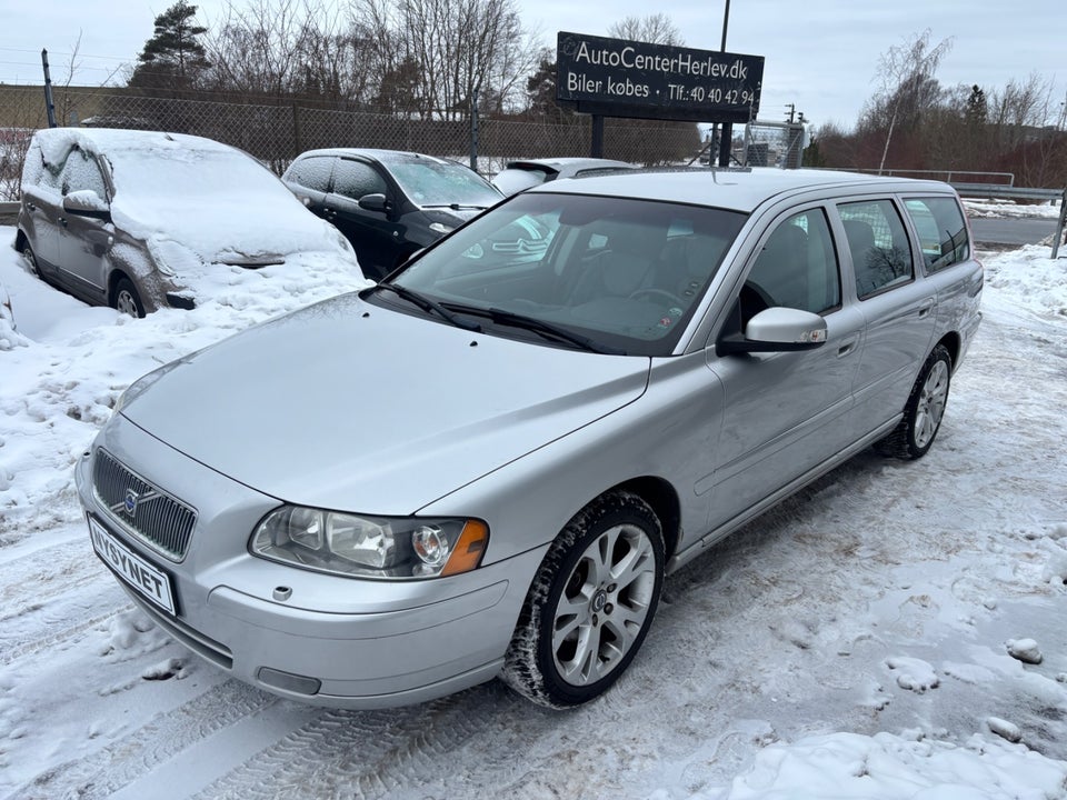Volvo V70 2,4 140 5d