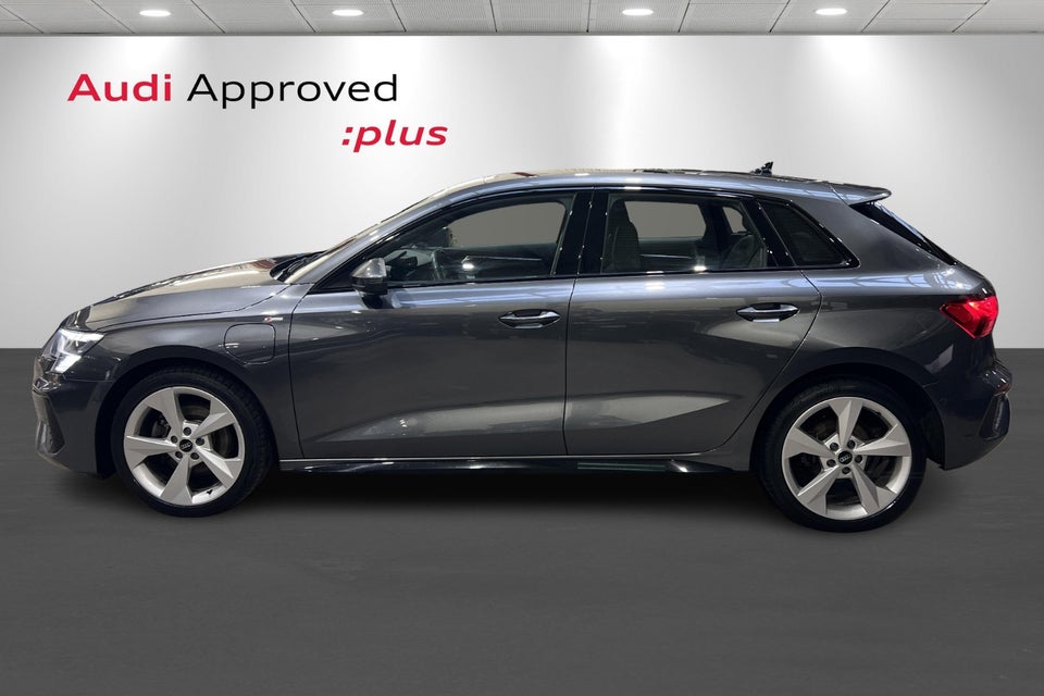 Audi A3 40 TFSi e S-line Sportback S-tr. 5d