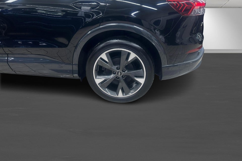 Audi Q4 e-tron 45 Progress 5d