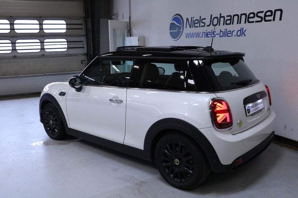 MINI Cooper SE Edition Premium Plus 3d