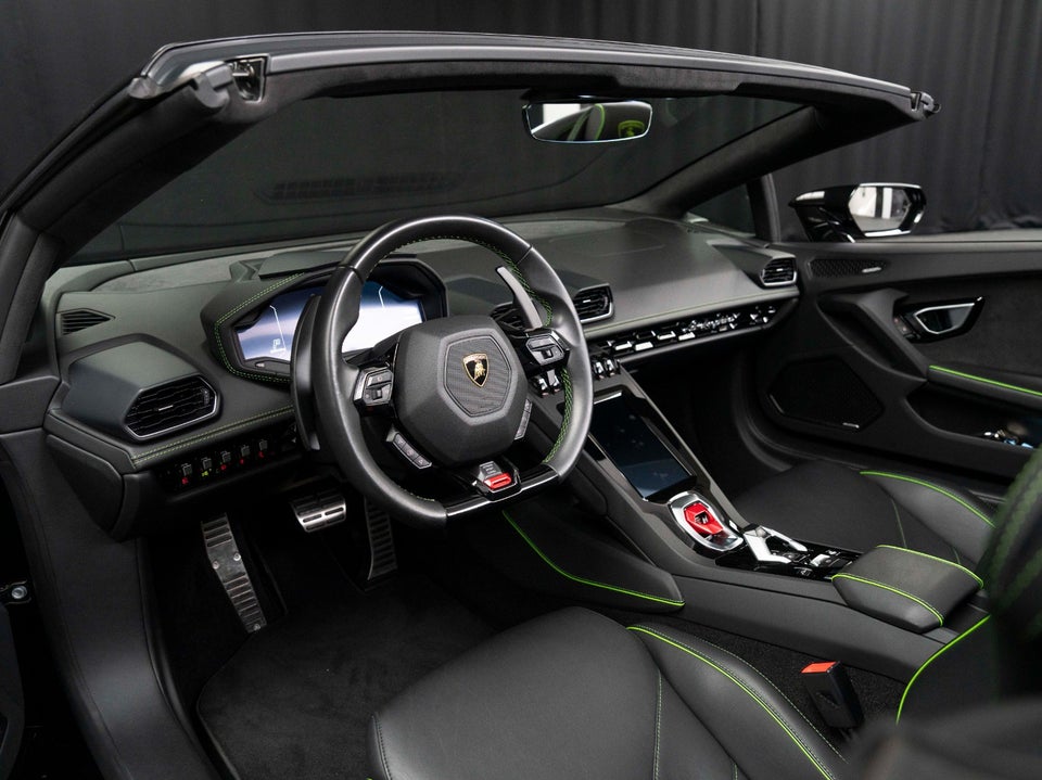 Lamborghini Huracan 5,2 EVO Spyder 2d