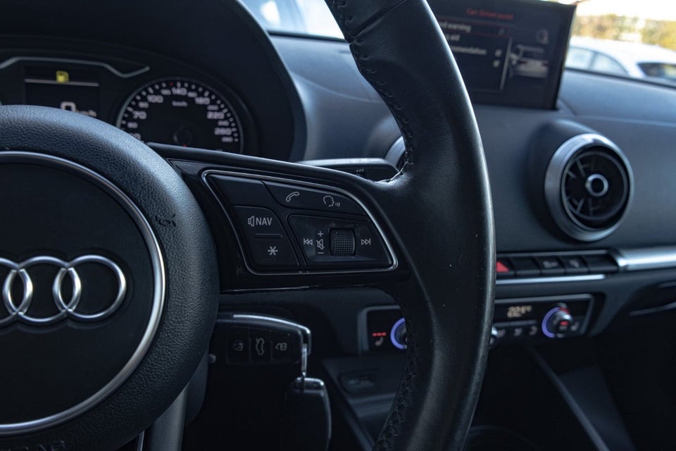 Audi A3 1,0 TFSi 116 Sport Sportback 5d