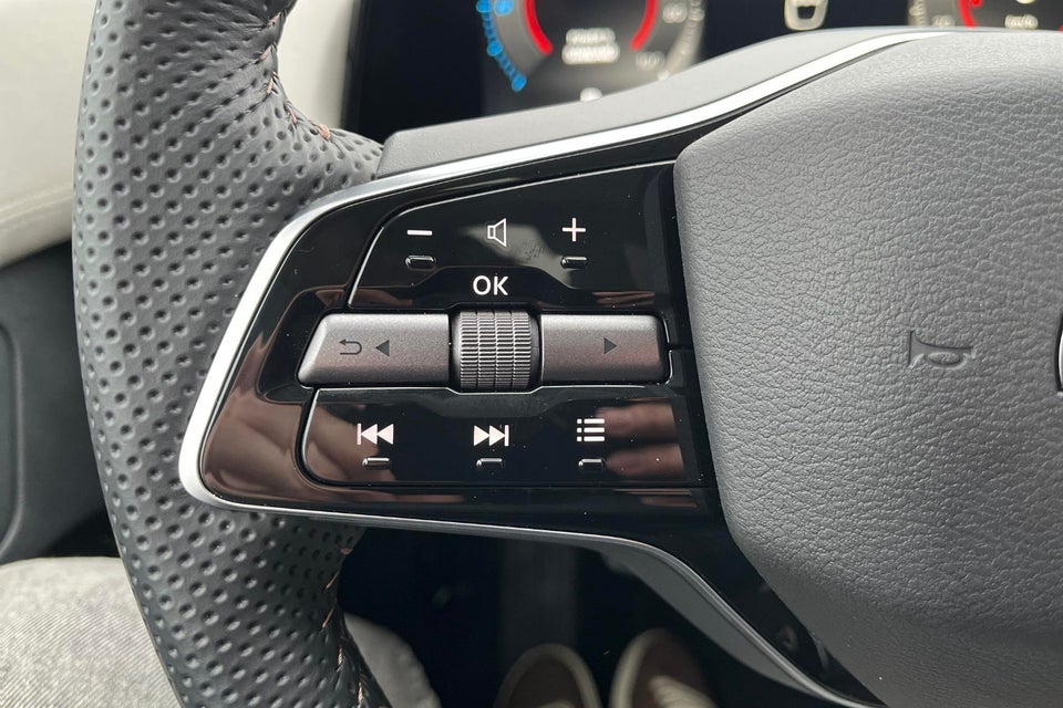 Nissan Ariya 87 Evolve 5d