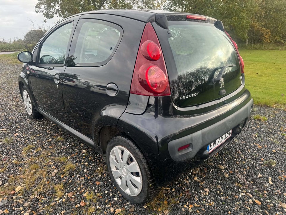 Peugeot 107 1,0 Active 5d