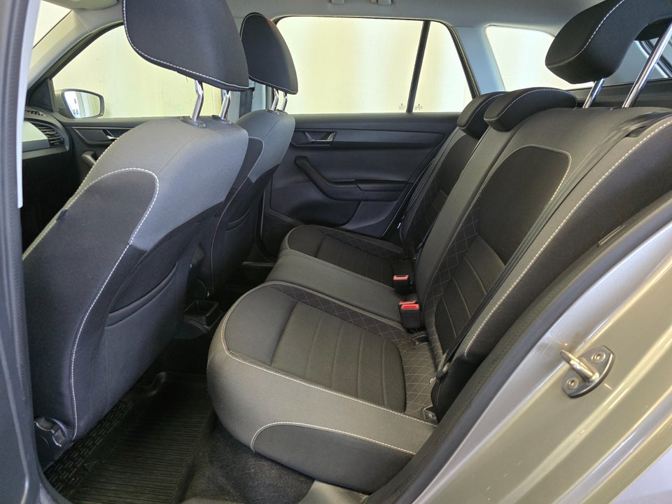 Skoda Fabia 1,0 MPi 75 Ambition Combi 5d