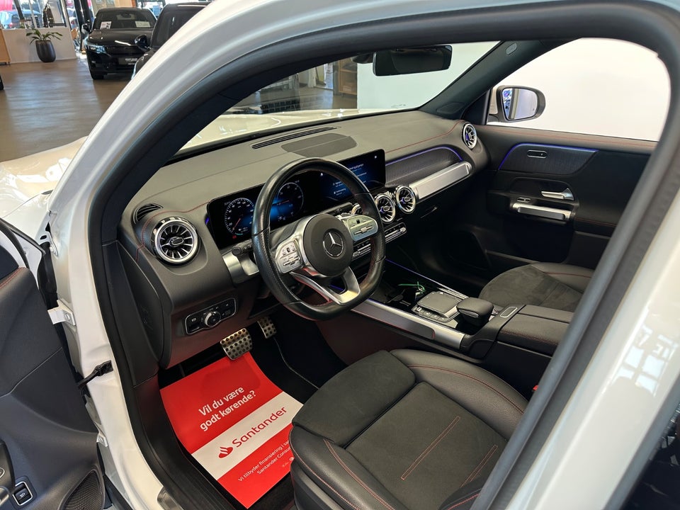 Mercedes EQB300 AMG Line 4Matic 5d