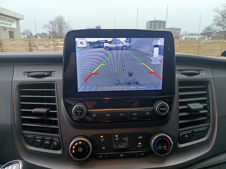 Ford Transit Custom 300L 2,0 TDCi 130 Trend