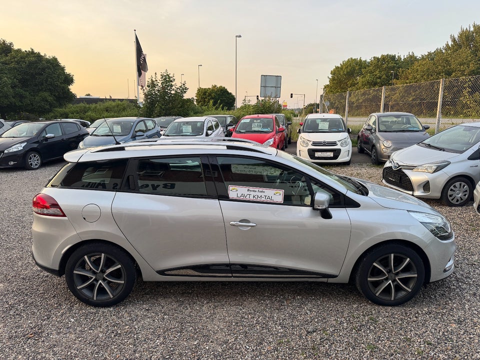 Renault Clio IV 1,5 dCi 90 Dynamique Sport Tourer 5d