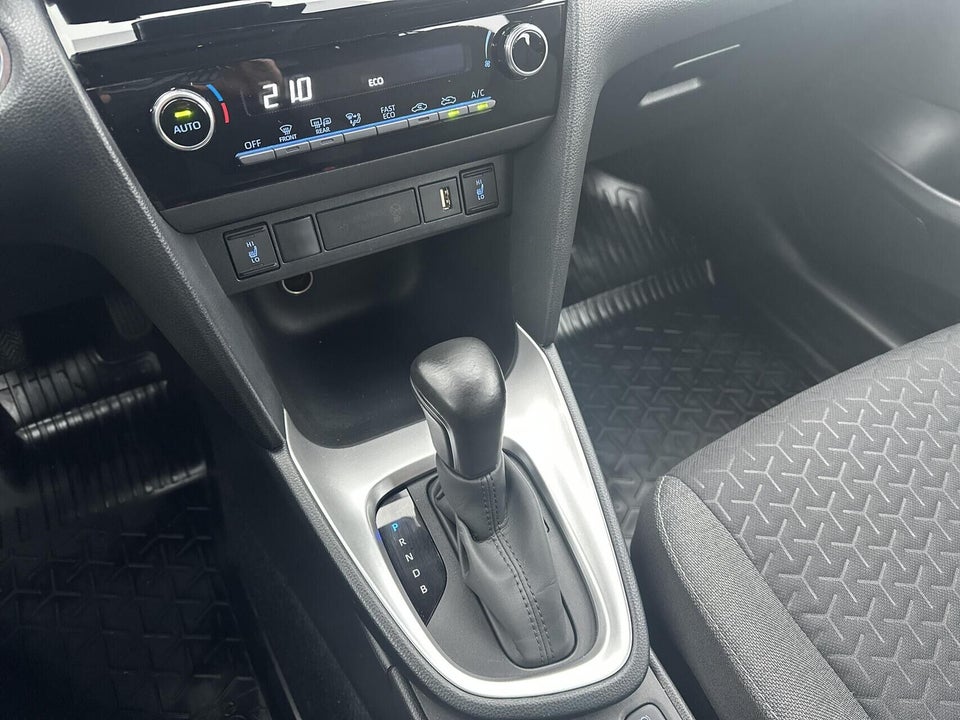 Toyota Yaris Cross 1,5 Hybrid Active e-CVT 5d