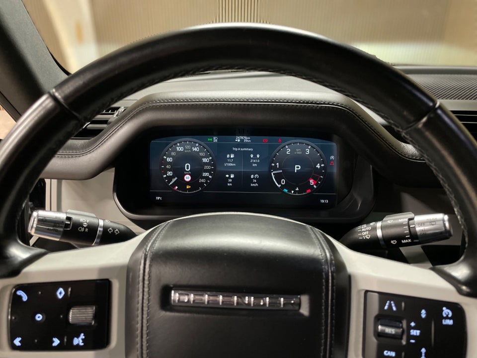 Land Rover Defender 110 3,0 D250 Hard Top HSE aut. Van 5d