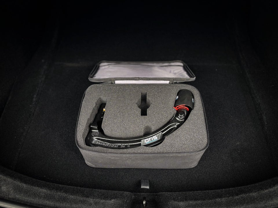 Tesla Model 3 Long Range AWD 4d