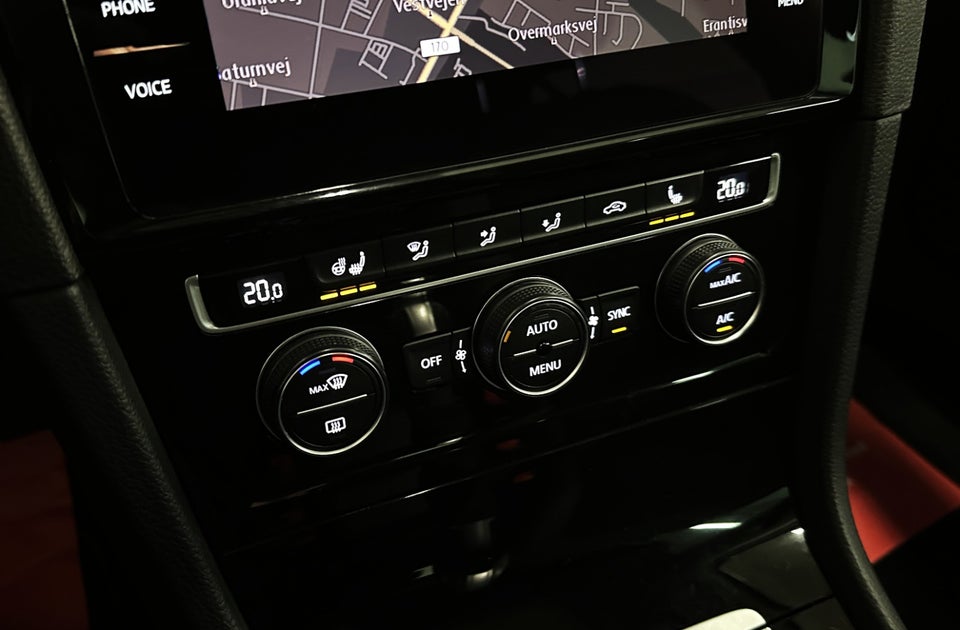 VW Golf VII 1,5 TSi 150 R-line DSG 5d